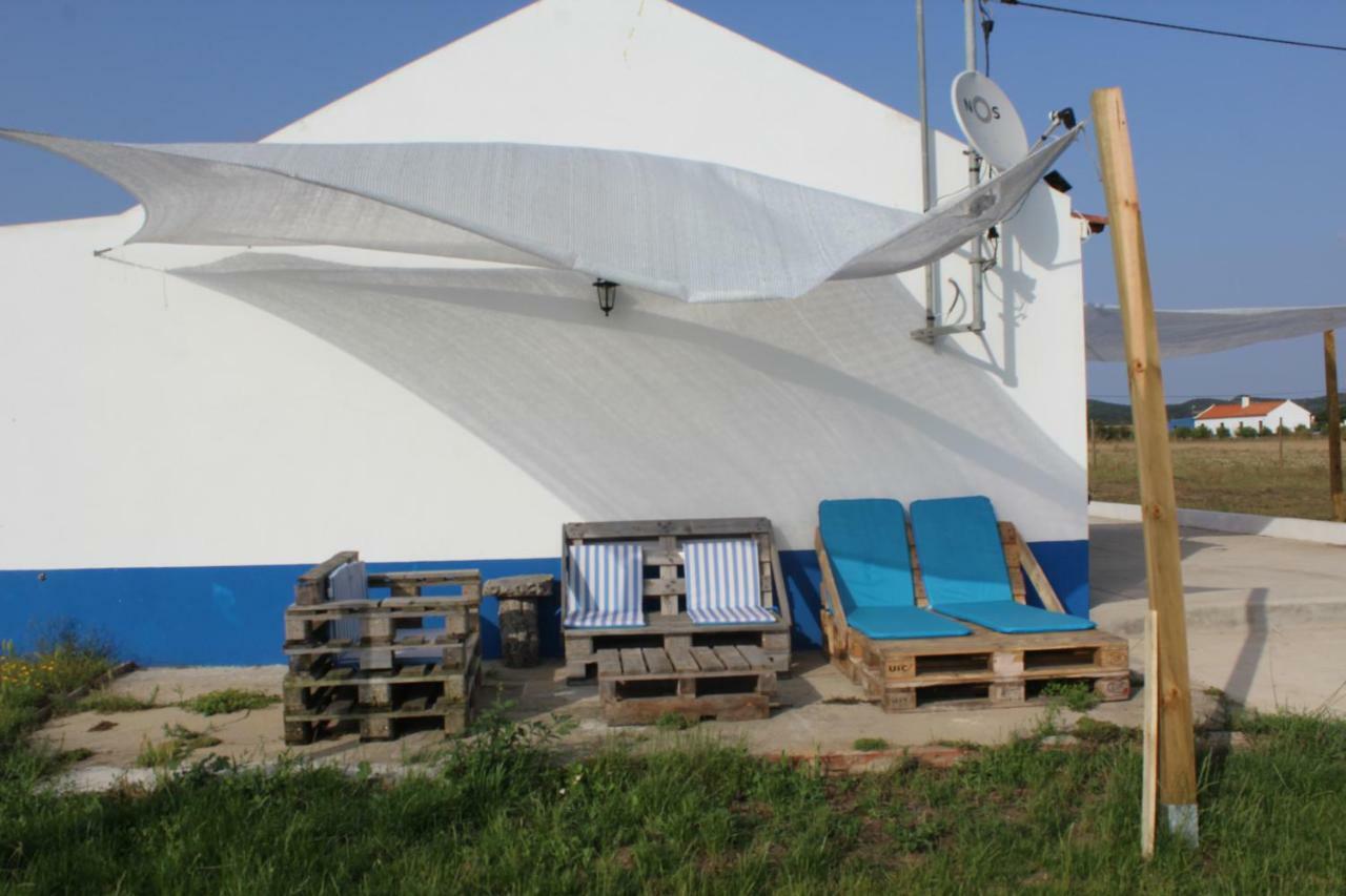 Monte Costa Luz Guest House Porto Covo Exterior photo